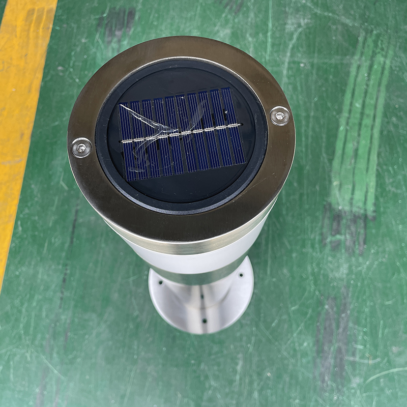 solar bollard